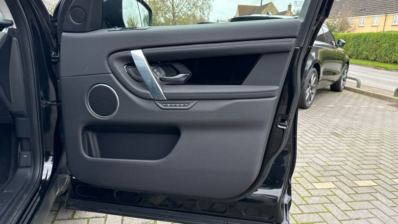 Land Rover Discovery Sport 2.0 D165 SE 5dr Auto Diesel Station Wagon